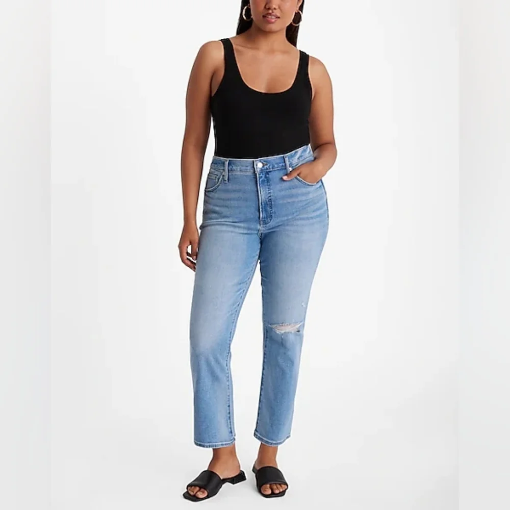 Express High Waisted Light Wash Ripped Cropped Flare Jeans - Size 4 Long - Picture 5 of 13